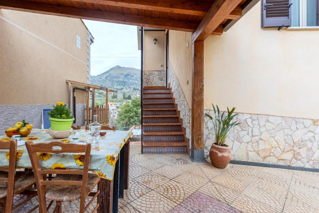 モンレアーレ Casa Splendidaヴィラ エクステリア 写真