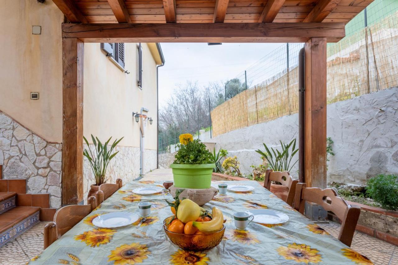 モンレアーレ Casa Splendidaヴィラ エクステリア 写真